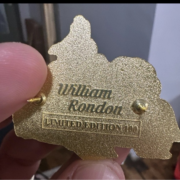 Disney pin Jessica Rabbit In Bikini Driving Benny the Cab LE 100 - Picture 2 of 2